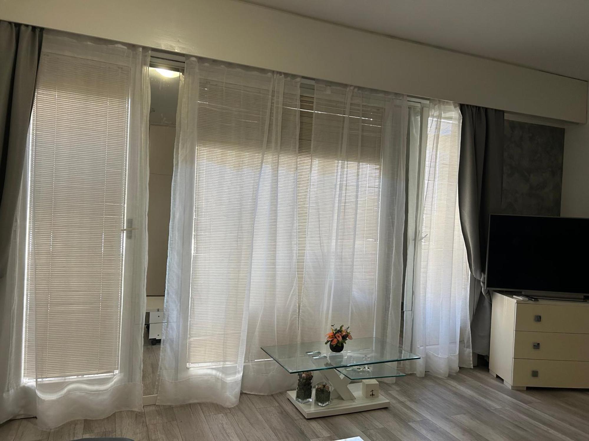 Mirahouse Apartment ลิโด ดิ ออสเตีย ภายนอก รูปภาพ